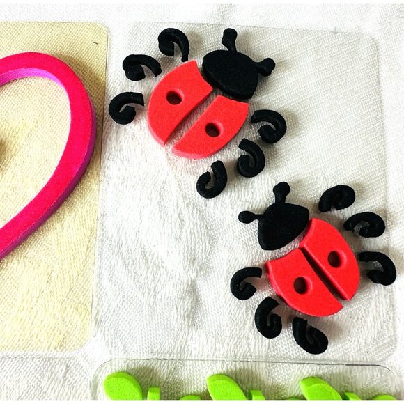 Duncan Chunky Layers Craft Foam Lady Bugs Hearts Flowers See Thru Mounts (6) VTG - Picture 3 of 8